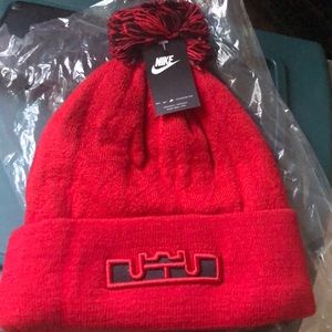 Nike lobron James  beanie